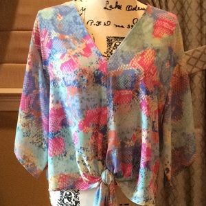 Multi colored ladies top. Super cute